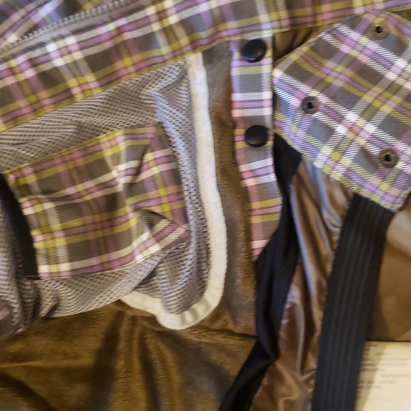 Liquid Boardwear 2500 snowboard jacket, removable hood - Picture 17 of 17